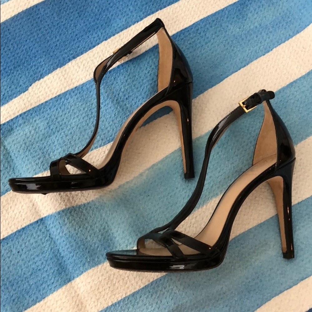 Tory Burch Shelley Sandal